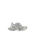 Stylish gray chunky sneakers featuring a modern design and comfortable fit, perfect for contemporary fashion.