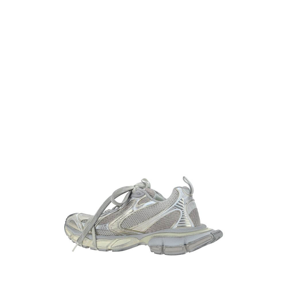 Gray chunky sneakers showcasing a bold, oversized design and a comfortable fit for modern fashion enthusiasts.